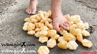 Foot Crushing Crisps