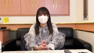 舌ピアスがエロい今ドキ女子大生の濃厚フェラ＆ごっくん①。Perverted college girl's thick blowjob and drinking sperm①。