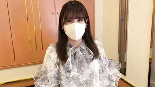 舌ピアスがエロい今ドキ女子大生の濃厚フェラ＆ごっくん①。Perverted college girl's thick blowjob and drinking sperm①。