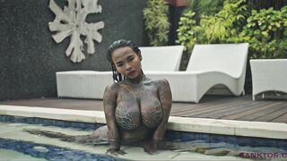 SANKTOR 117 - INKED JAPANESE GIRL MASTURBATES IN THE SWIMMING POOL