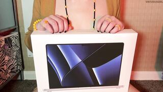 Topless ASMR MacBook Pro Unboxing