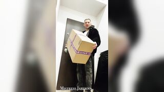 Ass fuck and deep throat for delivery boy with Mistress. Full video on my Onlyfans ( link in bio)