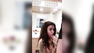 HOT HOMEMADE SUCKING AND FUCKING A GIANT COCK in the BATHROOM - Alberto Blanco & Susy Gala