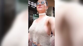 Bouncing Braless Tits in public! (SlowlyMo)