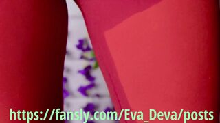 Eva Deva - belly dance and pee in her pants! PEE/ BELLY FETISH/ DIRTY TALK