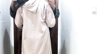 سكس مصري جامد ،????فلاح مصري ينيك بنت الشغاله في البيوت ????عربي حصري ????????????????????????