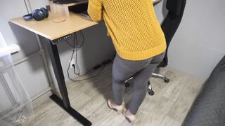 Hot Secretary In Tight Jeans Teases Ass With Visible Panty Line