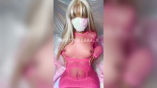 BIG ASS BLONDE EBONY IN PINK FISHNET PRETTY PUSSY PLAY