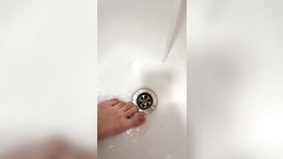 worship big feet in bathroom