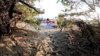 ANAL FINGERING FOR A SLUT: public beach slut analized and handjob