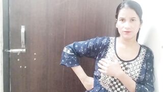 Desi Bhabhi In Traditional Indian Outfits On Live Cam